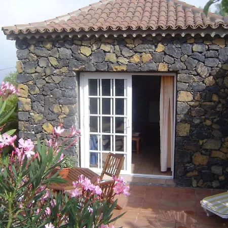 Bungalows Colon * Los Quemados